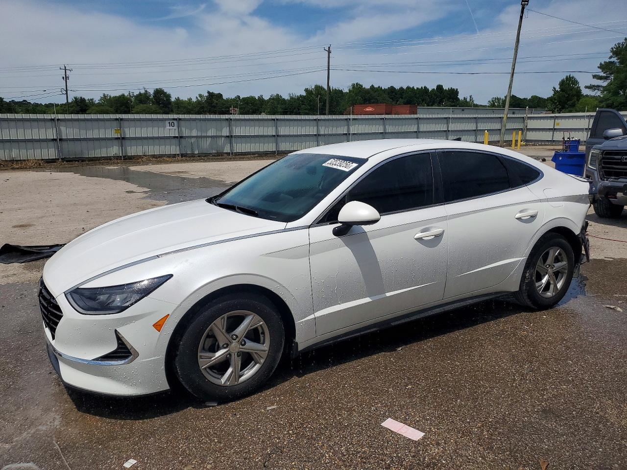 2021 HYUNDAI SONATA SE
