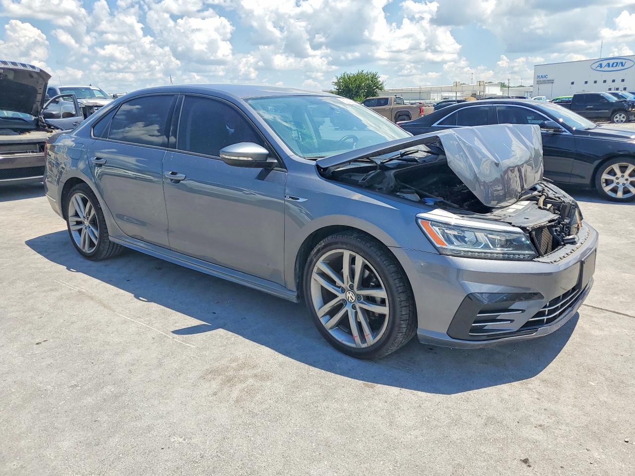 2018 VOLKSWAGEN PASSAT S — снимка 4