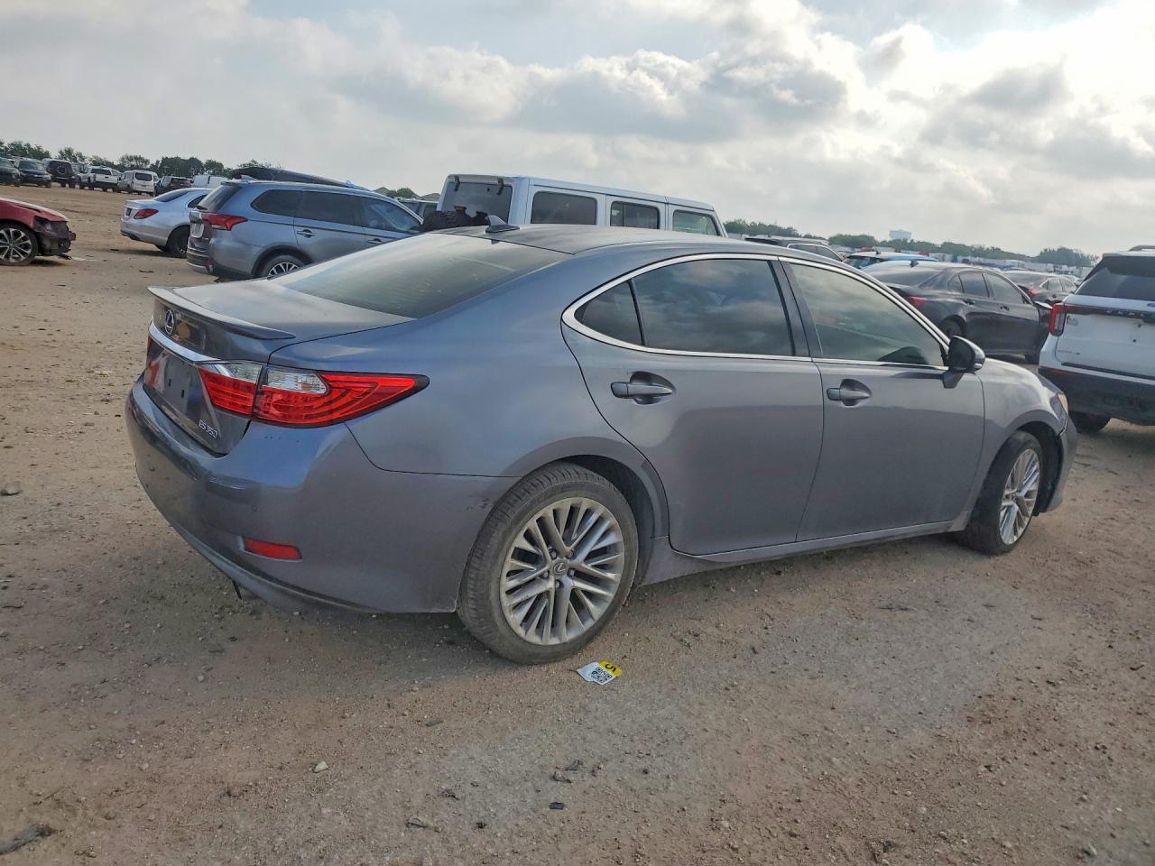 2013 LEXUS ES 350 — снимка 3