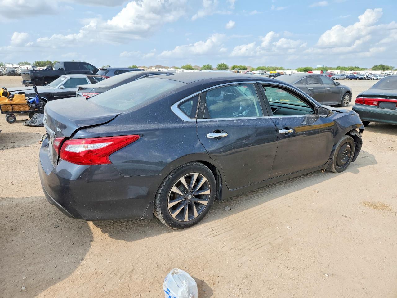 2016 NISSAN ALTIMA 2.5 SV — снимка 3