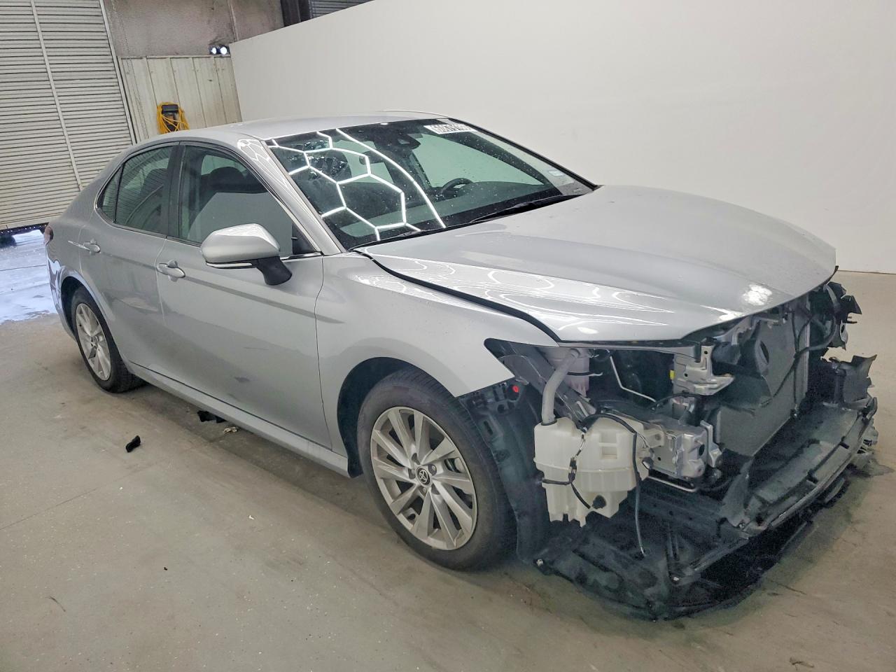 2022 TOYOTA CAMRY LE — снимка 4