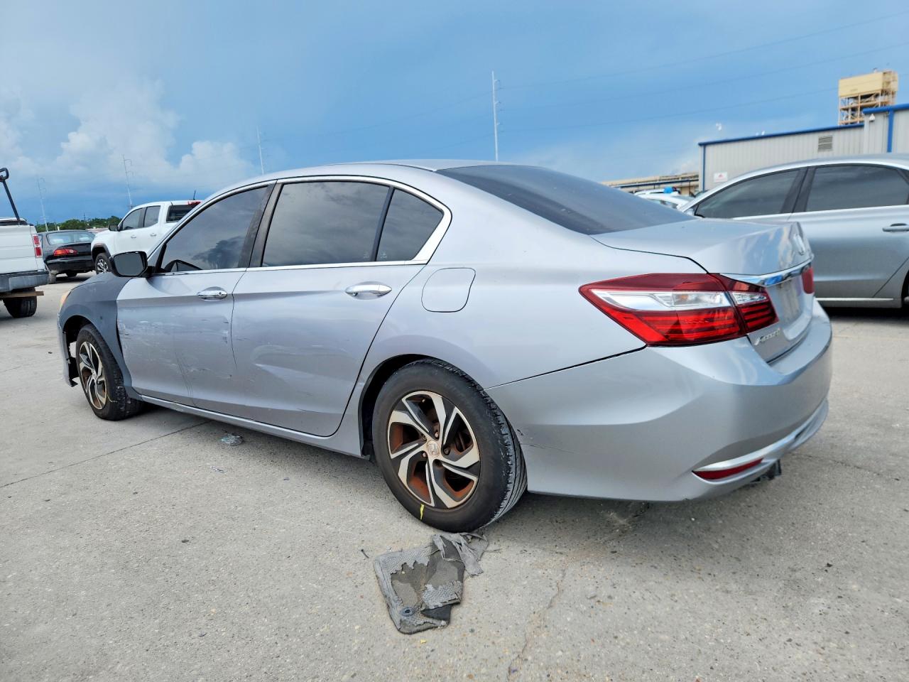 2016 HONDA ACCORD LX — снимка 2