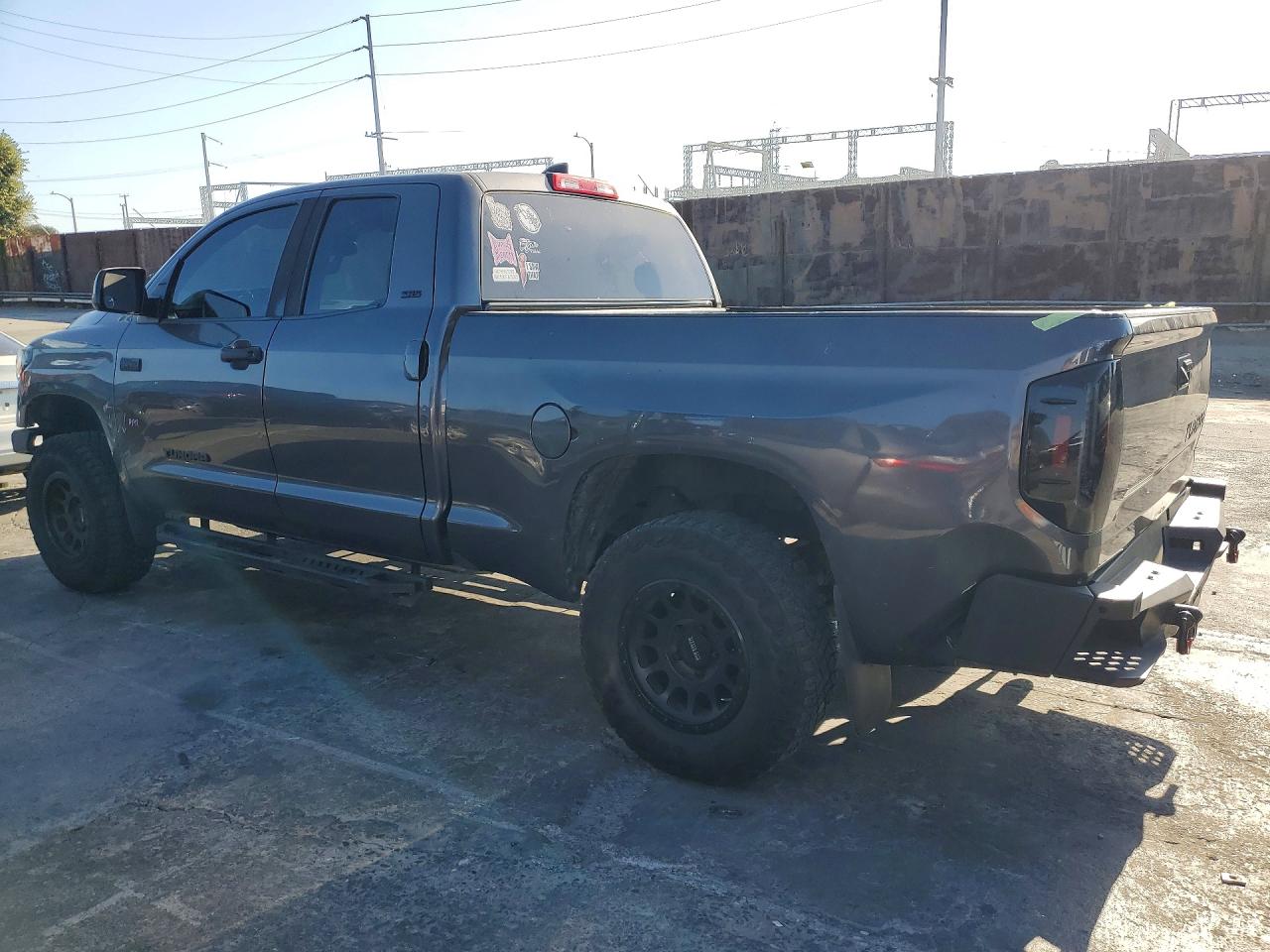 2020 TOYOTA TUNDRA SR5 — снимка 2