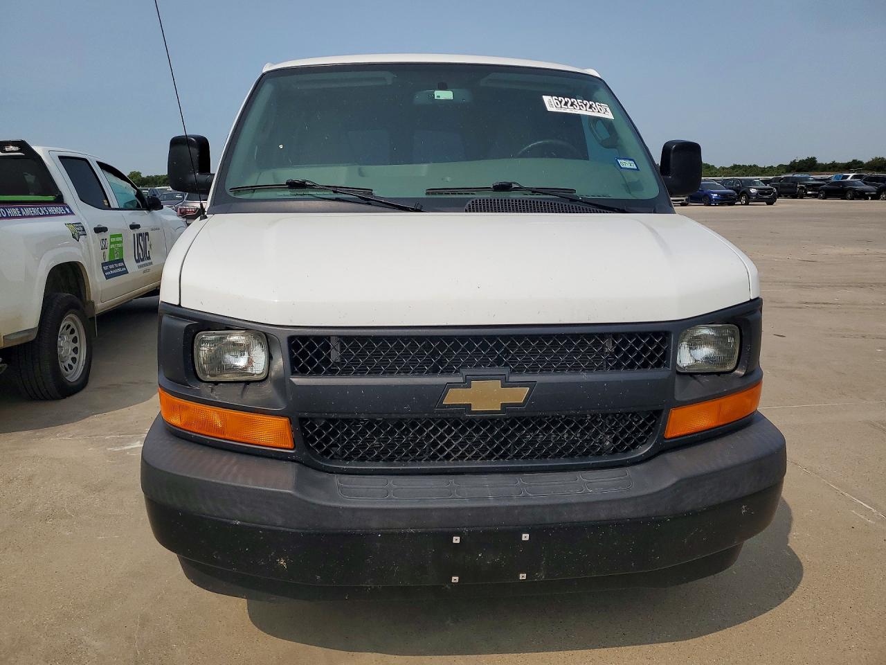 2017 CHEVROLET EXPRESS G2500 — снимка 5