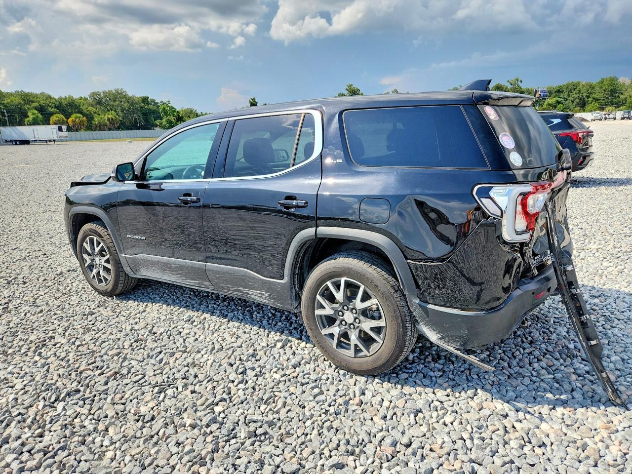 2021 GMC ACADIA SLE — снимка 2