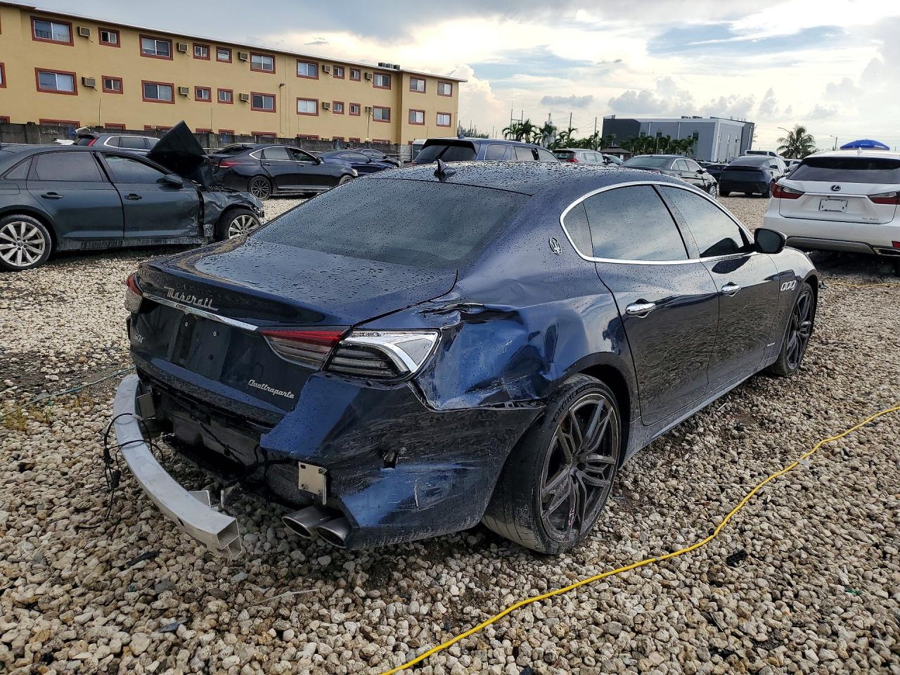 2021 MASERATI QUATTROPORTE S — снимка 3