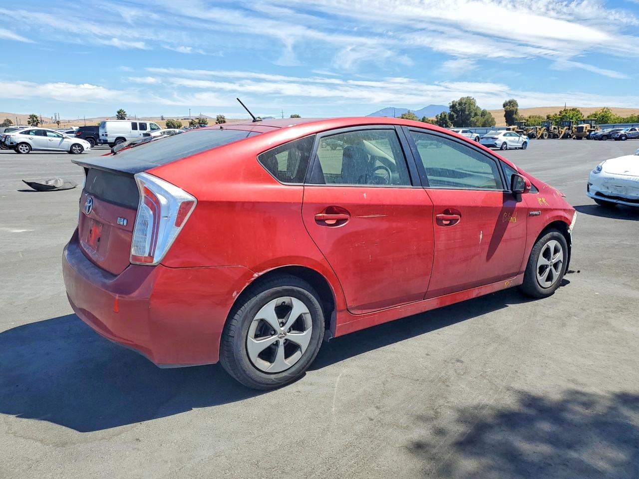 2015 TOYOTA PRIUS TWO — снимка 3