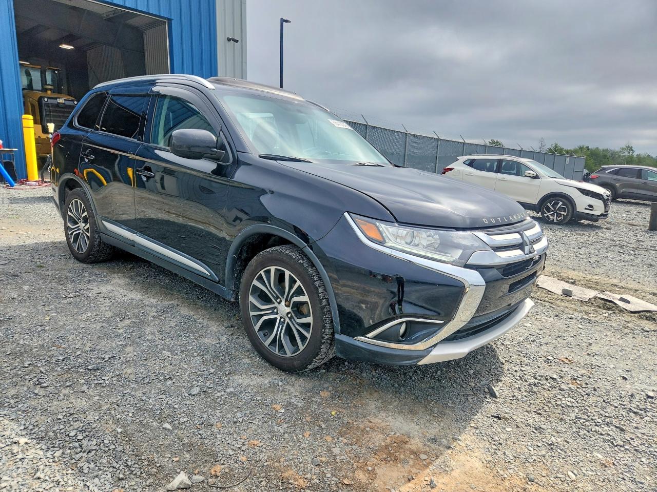 2017 MITSUBISHI OUTLANDER ES — снимка 4