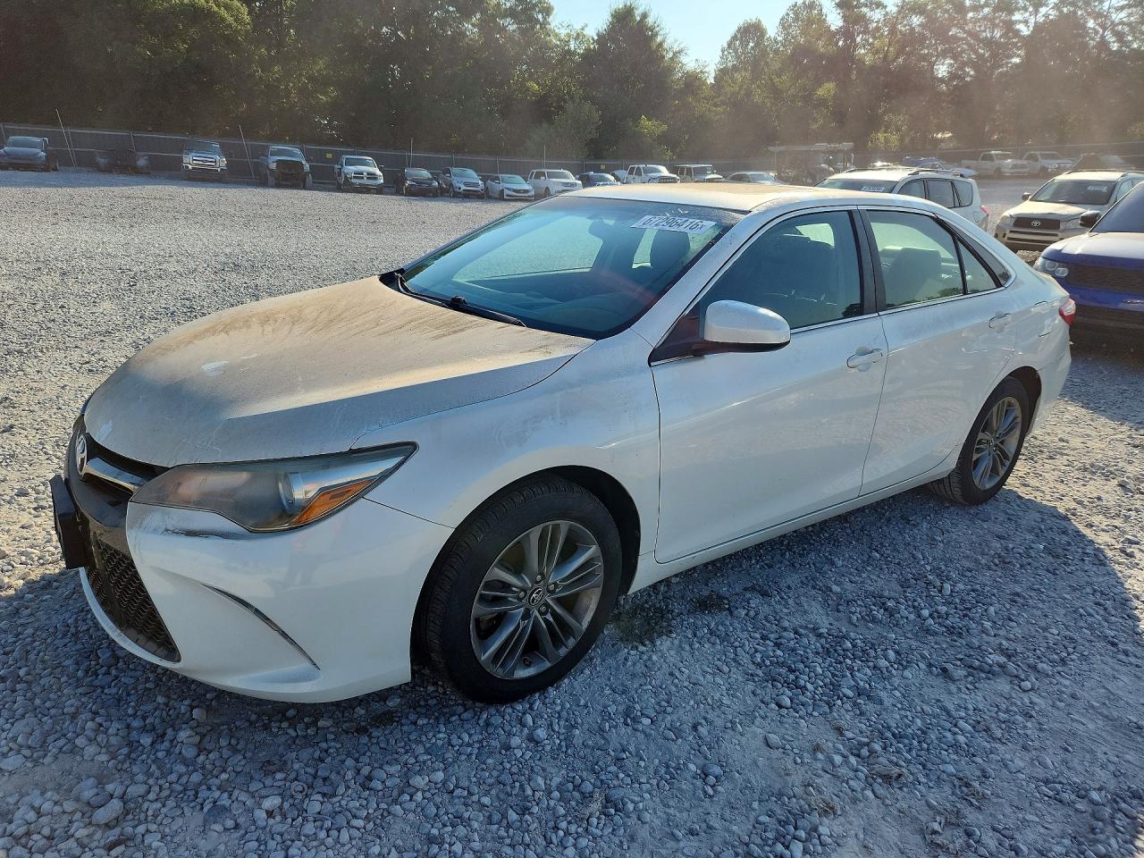 2017 TOYOTA CAMRY SE