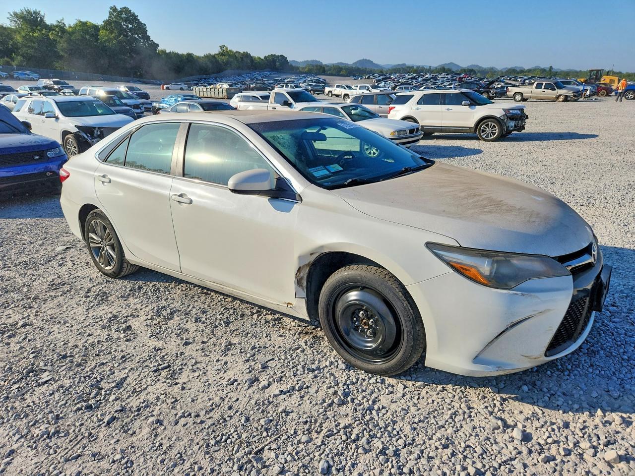 2017 TOYOTA CAMRY SE — снимка 4