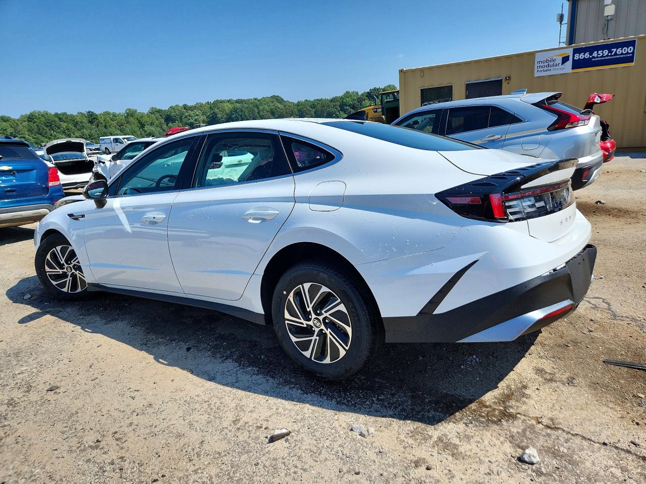 2026 HYUNDAI SONATA HYBRID BLUE — photo 2