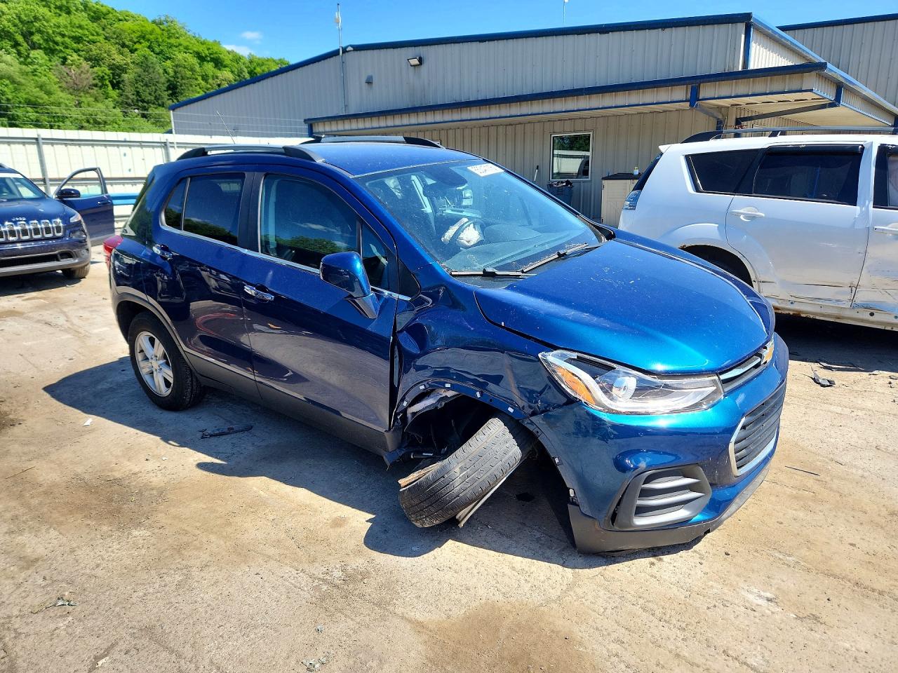 2019 CHEVROLET TRAX 1LT — снимка 4