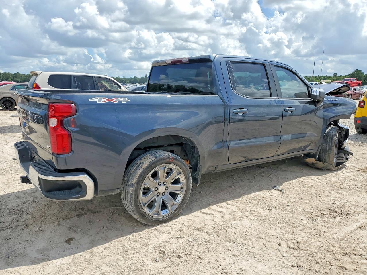 2021 CHEVROLET SILVERADO K1500 LT — снимка 3