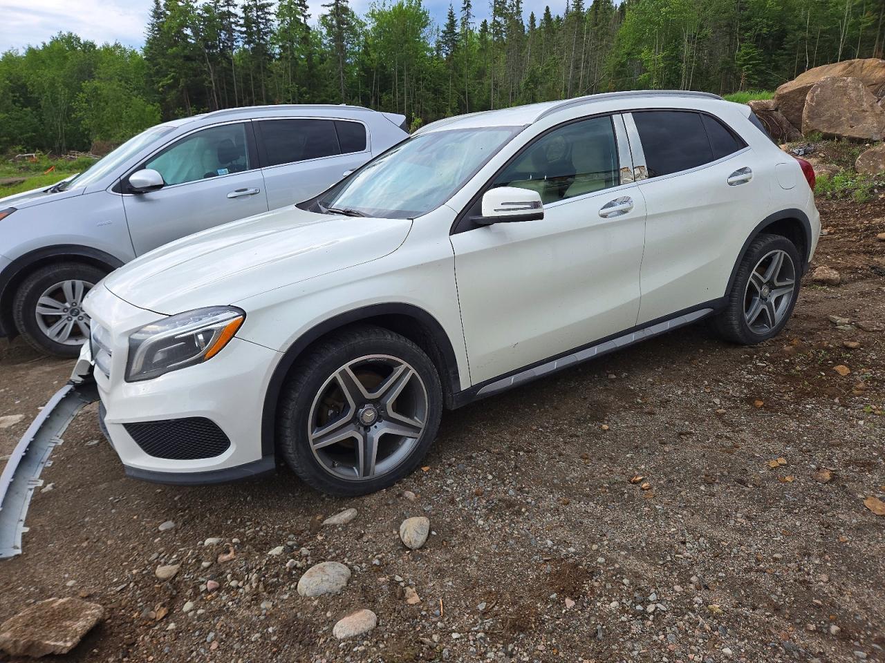 2016 MERCEDES-BENZ GLA 250 4MATIC