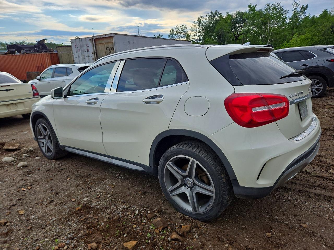 2016 MERCEDES-BENZ GLA 250 4MATIC — снимка 2