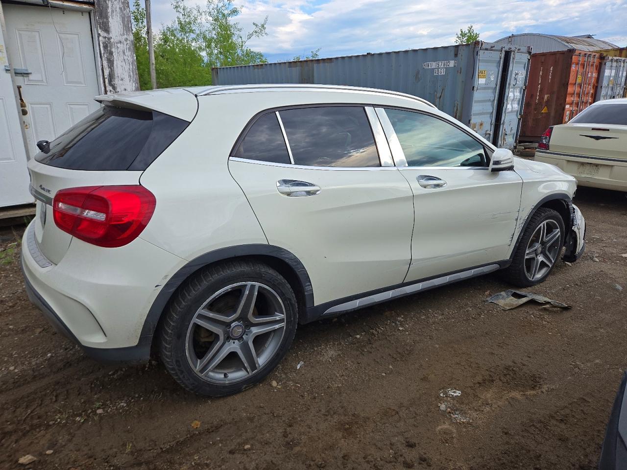 2016 MERCEDES-BENZ GLA 250 4MATIC — снимка 3