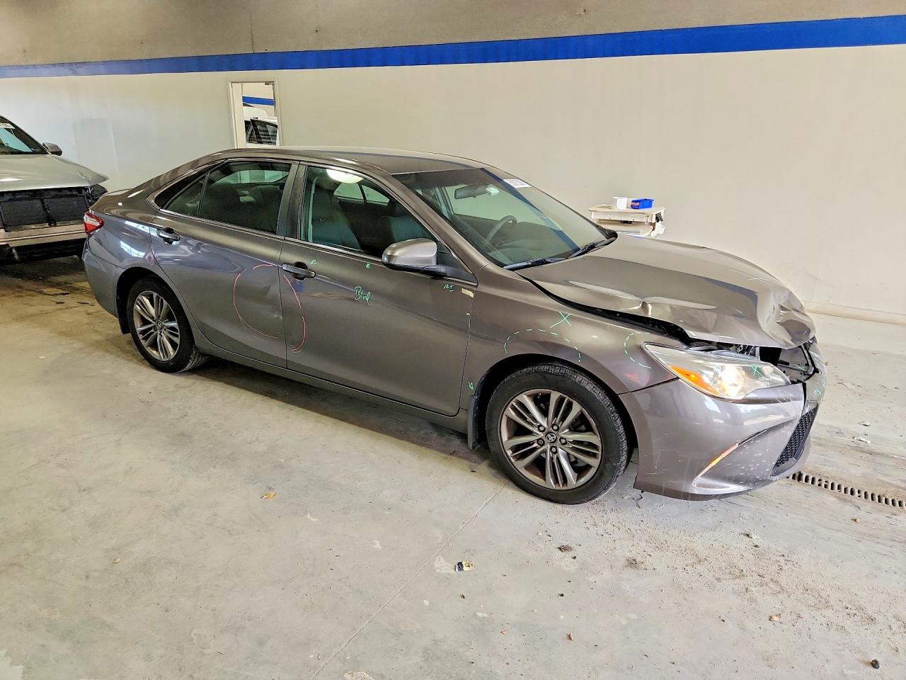 2017 TOYOTA CAMRY SE — снимка 4