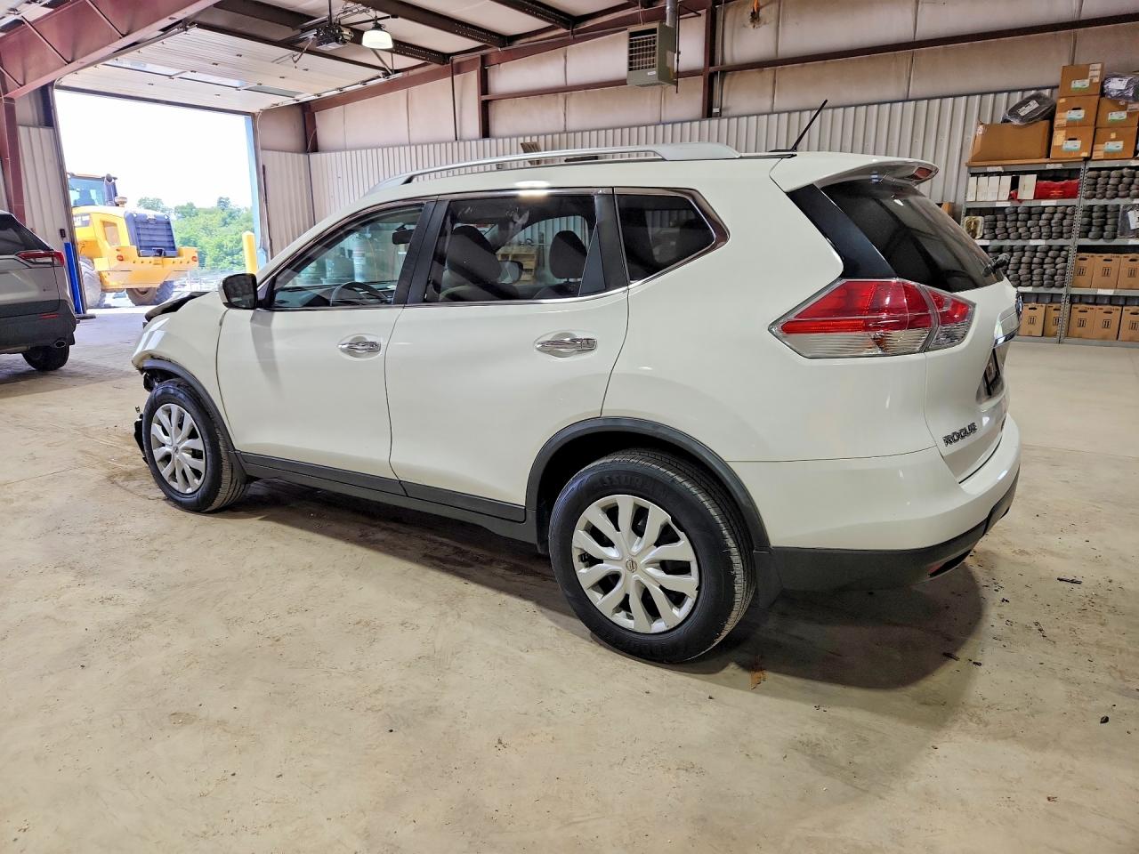 2016 NISSAN ROGUE S — снимка 2
