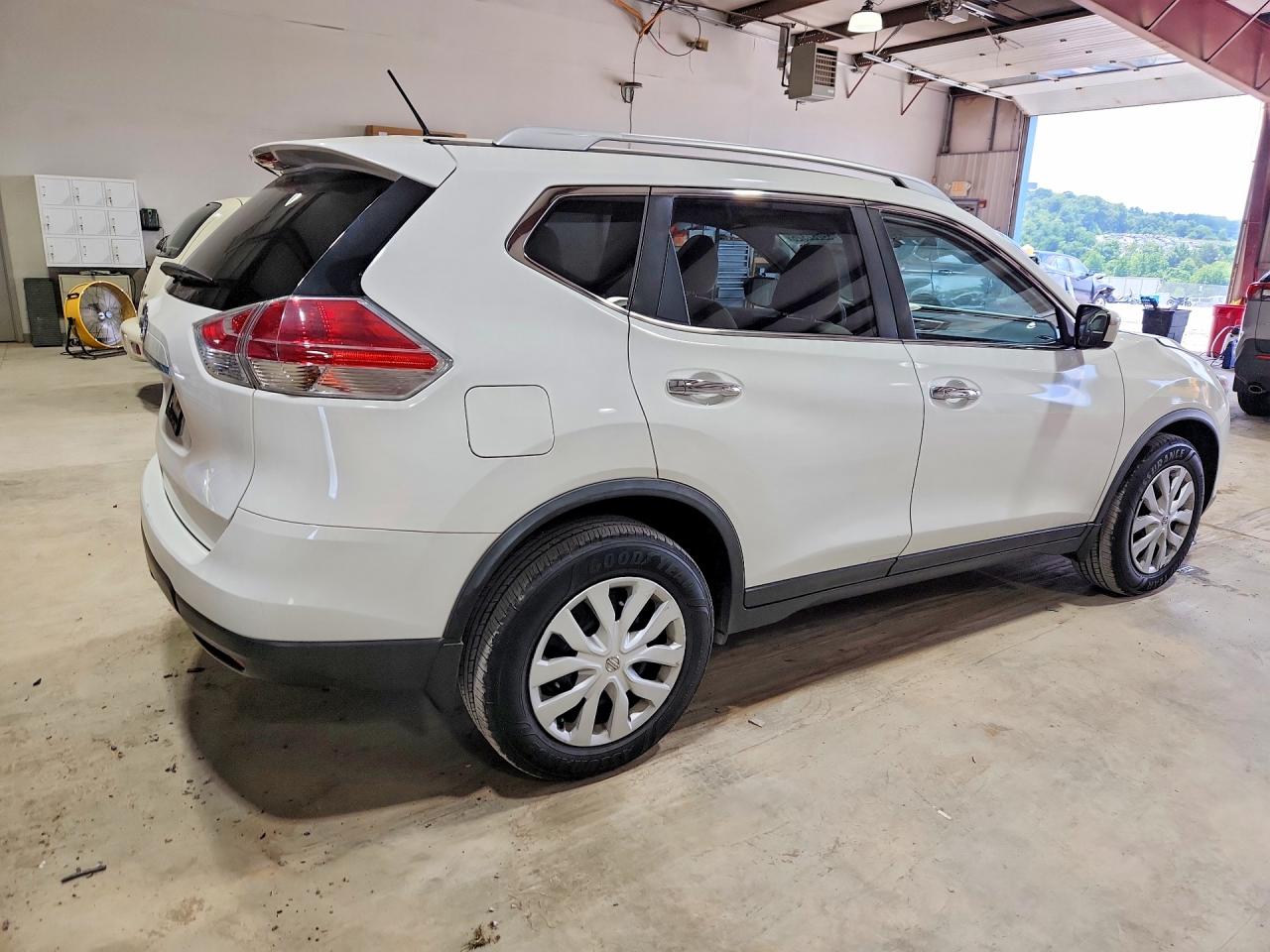2016 NISSAN ROGUE S — снимка 3