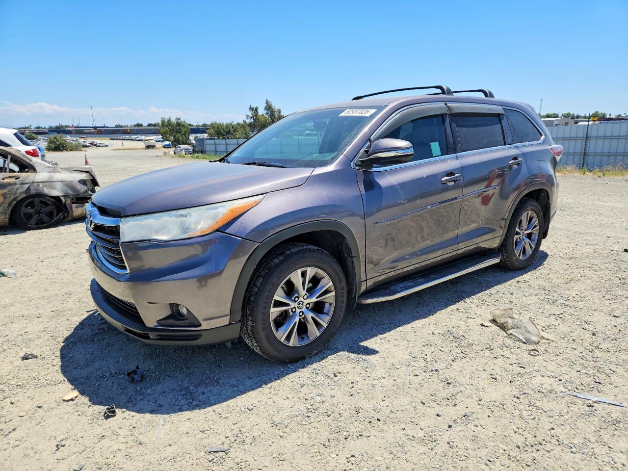 2016 TOYOTA HIGHLANDER LE PLUS
