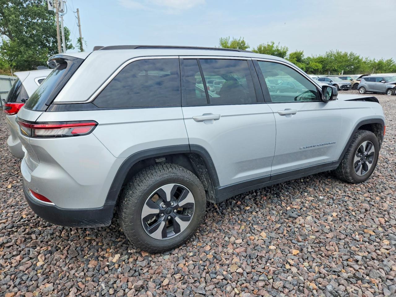 2024 JEEP GRAND CHEROKEE LIMITED 4XE — снимка 3