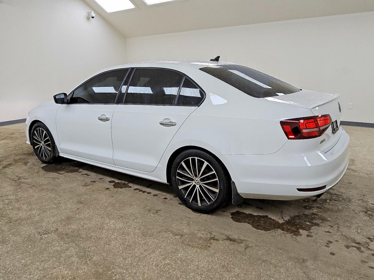 2016 VOLKSWAGEN JETTA SPORT — снимка 2