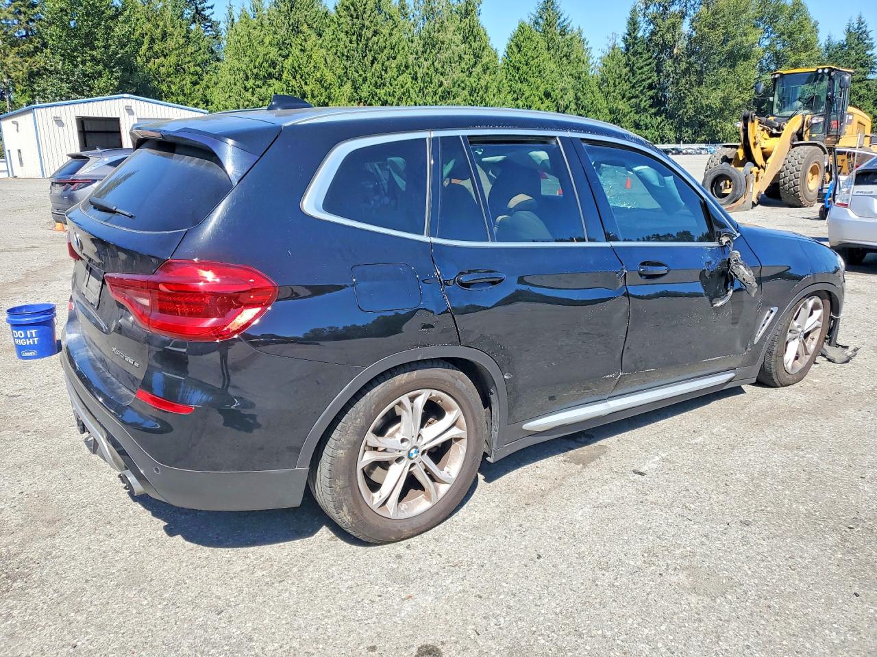 2021 BMW X3 XDRIVE30E — снимка 3