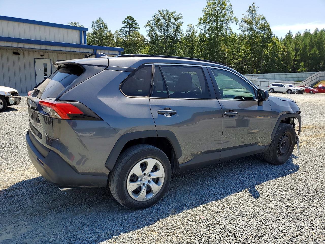 2021 TOYOTA RAV4 LE — снимка 3