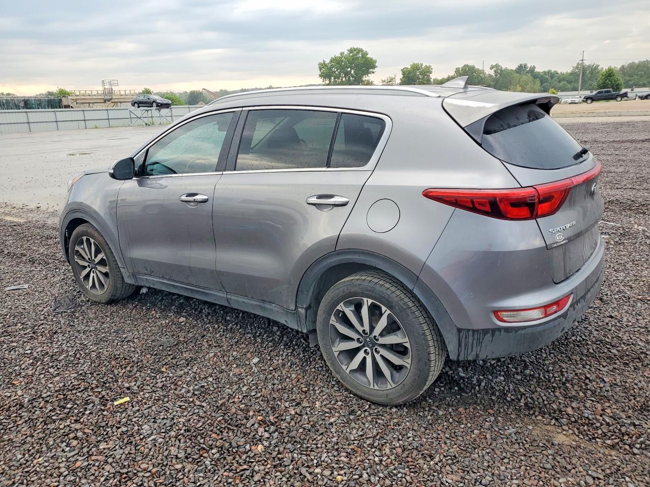 2019 KIA SPORTAGE EX — снимка 2