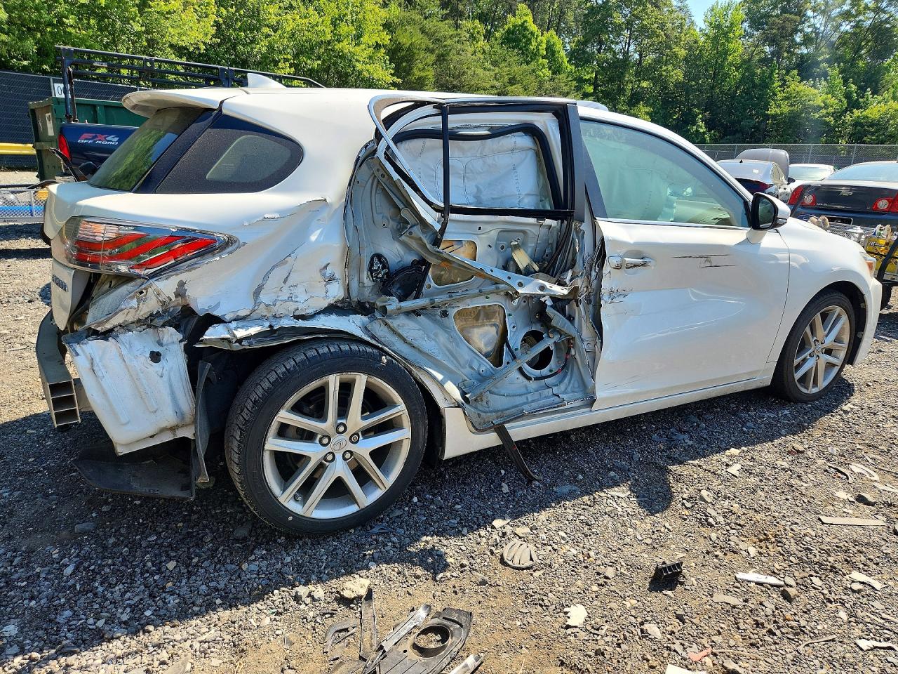 2014 LEXUS CT 200 — снимка 3