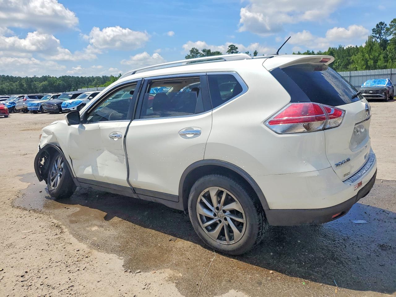 2015 NISSAN ROGUE SL — снимка 2