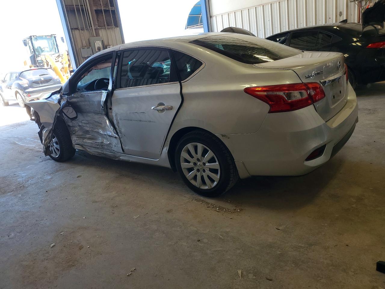 2017 NISSAN SENTRA S — снимка 2