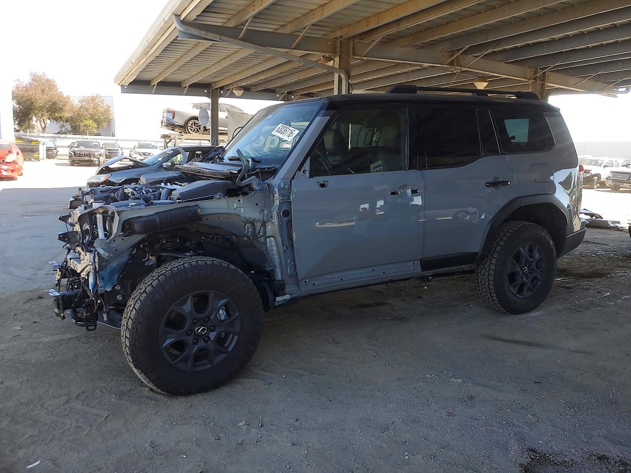 2026 LEXUS GX 550 OVERTRAIL+