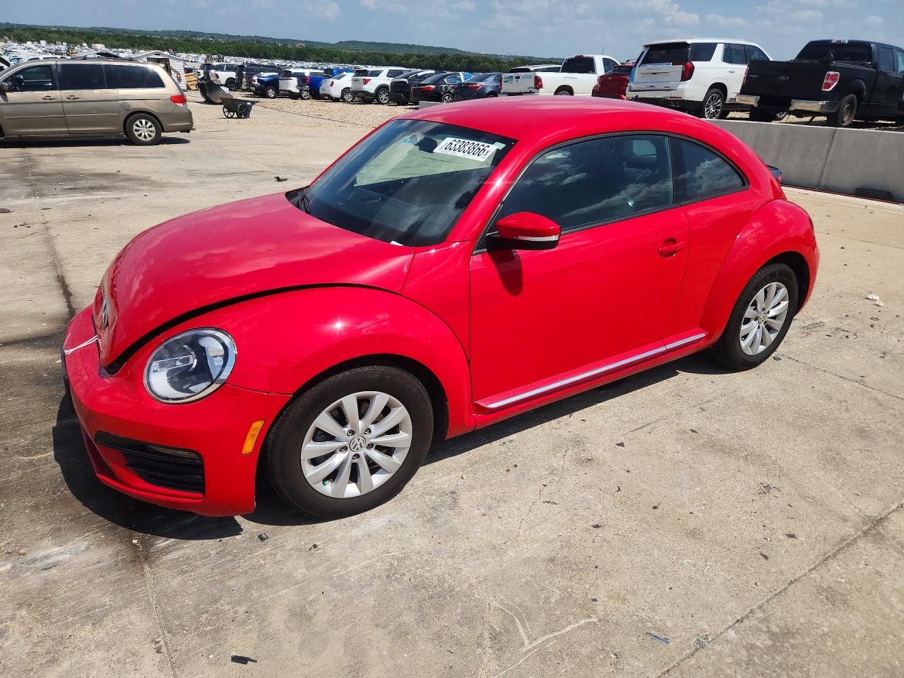 2019 VOLKSWAGEN BEETLE S