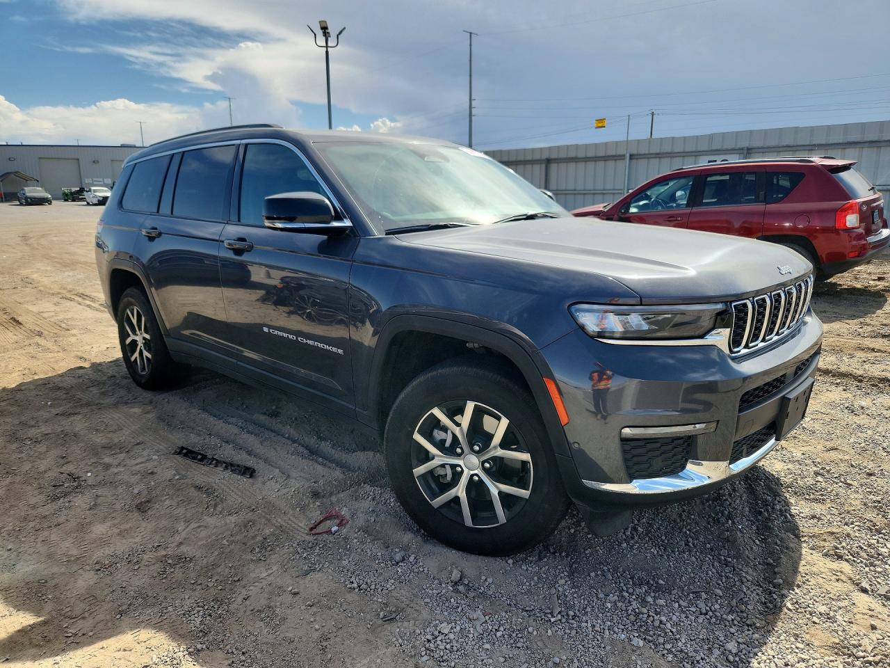 2024 JEEP GRAND CHEROKEE L LIMITED — снимка 4