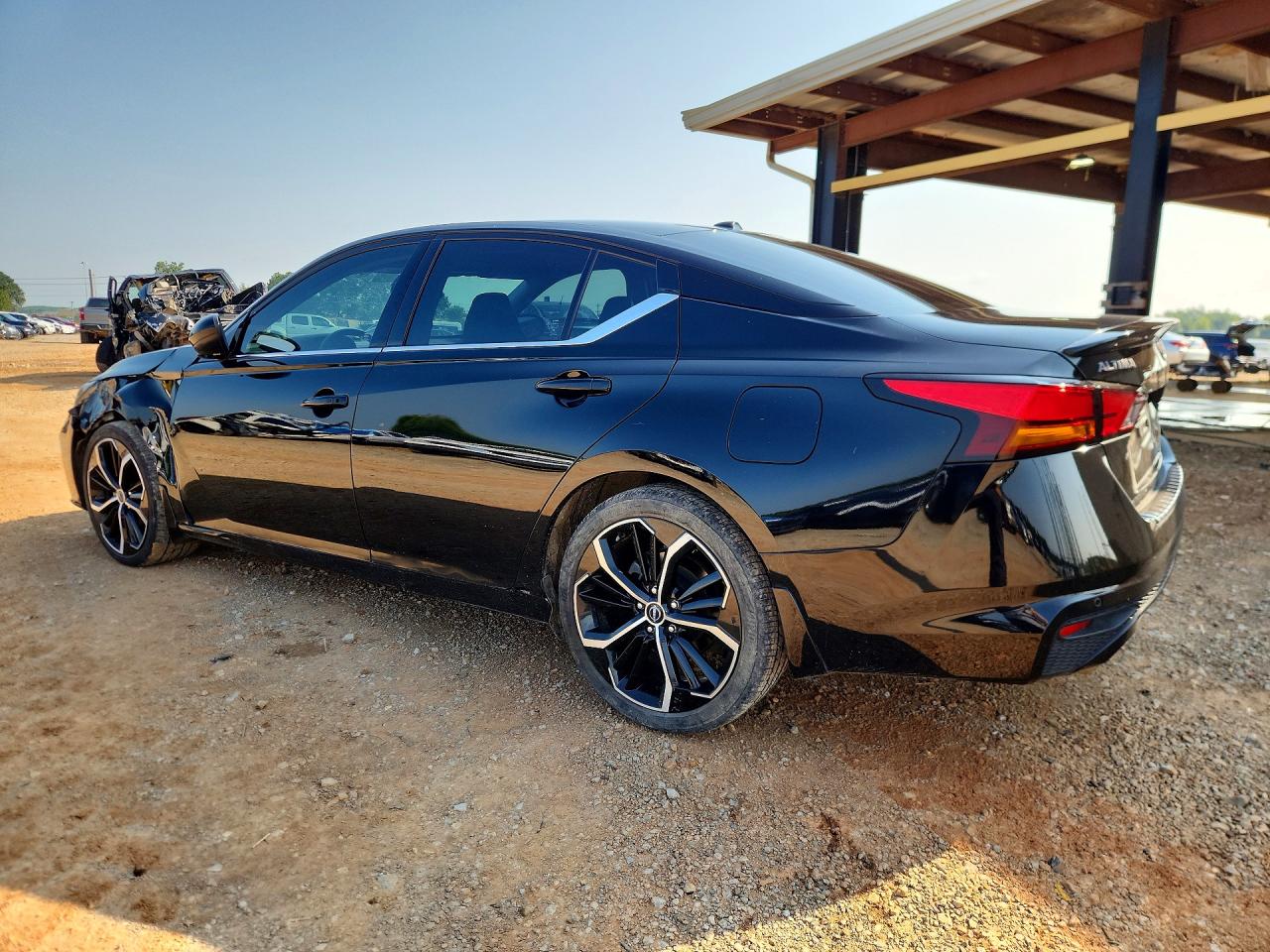 2023 NISSAN ALTIMA 2.5 SR — снимка 2