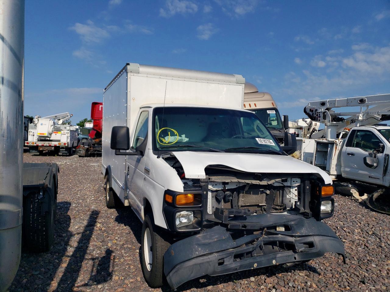 2015 FORD ECONOLINE E350 E350 SUPER DUTY CUTAWAY VAN — снимка 4