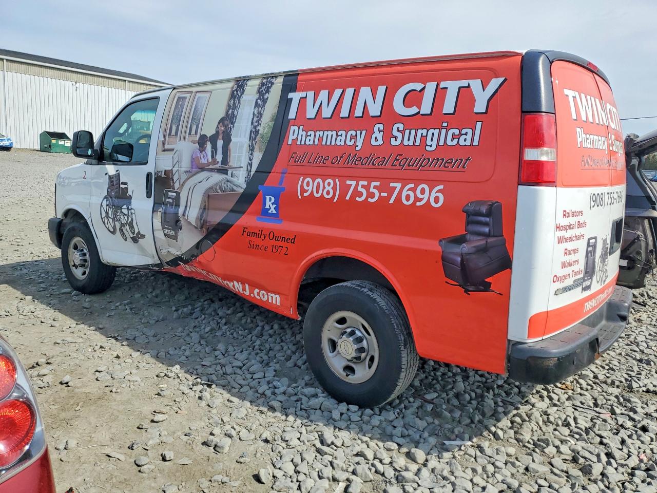 2016 CHEVROLET EXPRESS G2500 — снимка 2