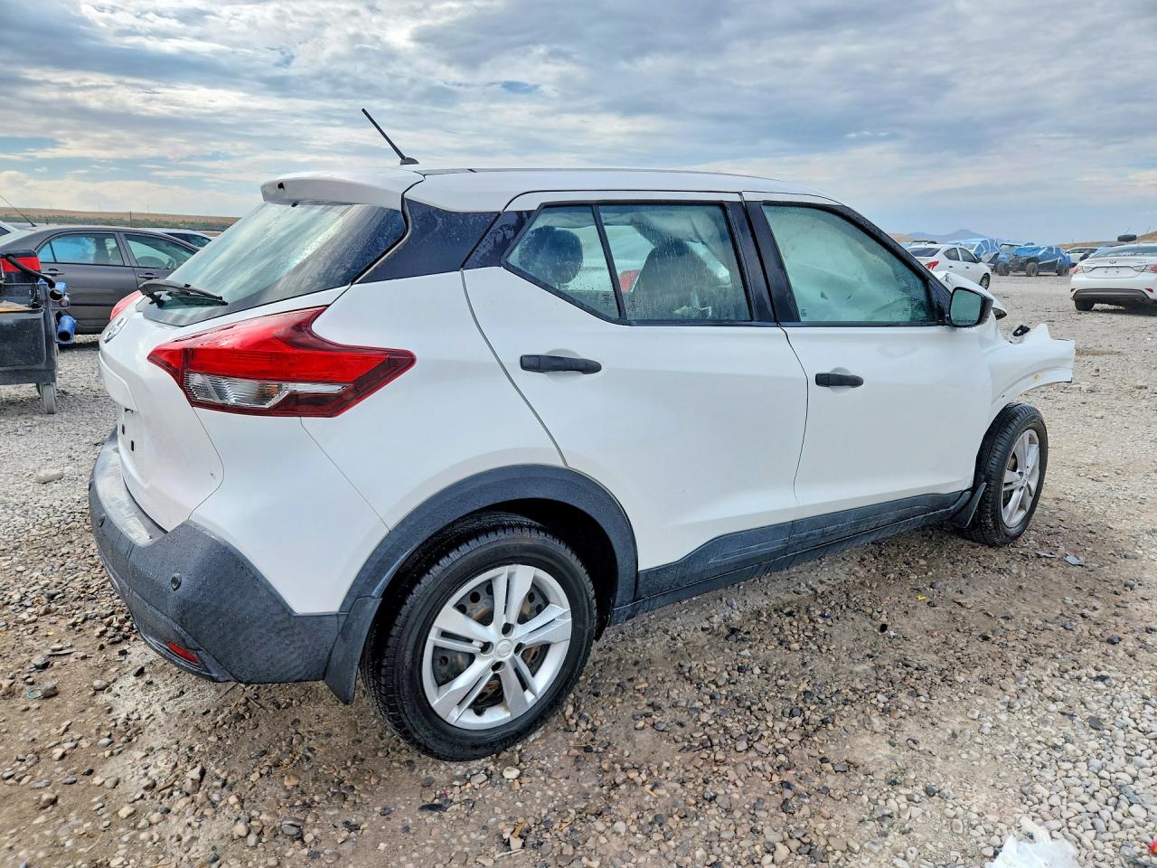 2020 NISSAN KICKS S — снимка 3