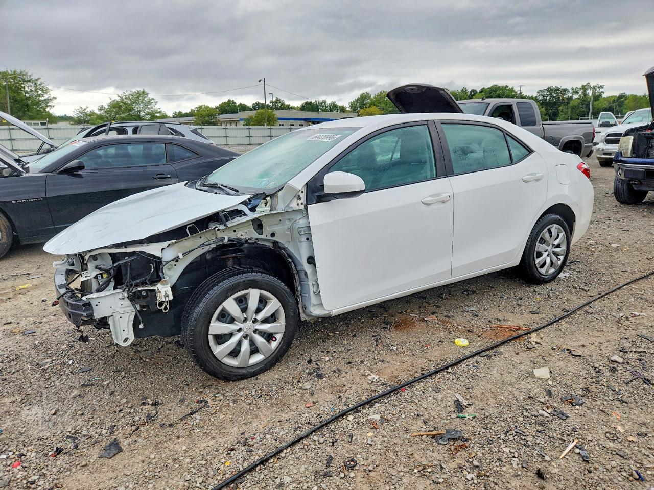 2015 TOYOTA COROLLA LE