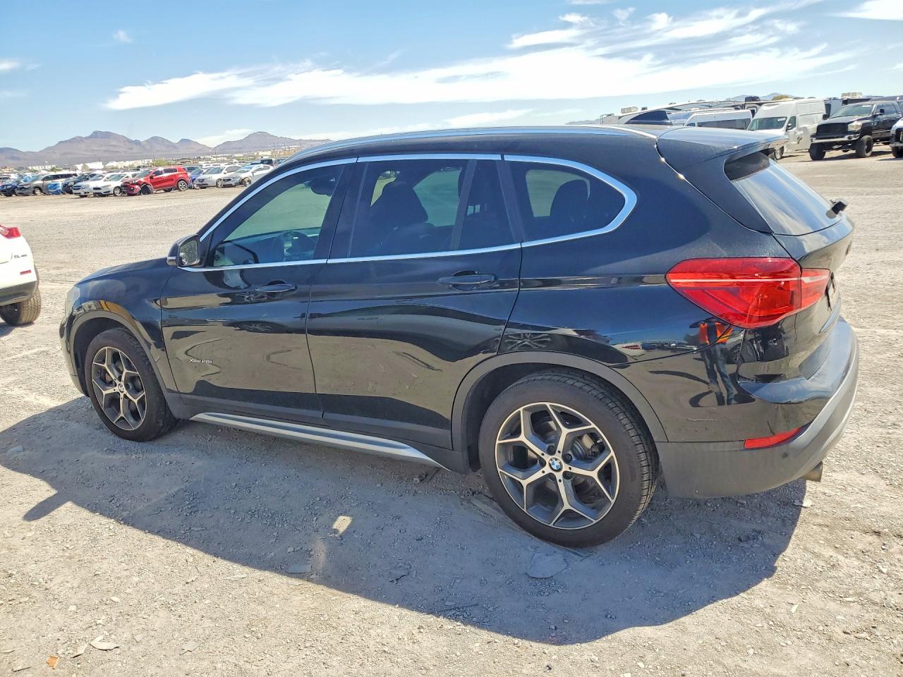 2016 BMW X1 XDRIVE28I — снимка 2