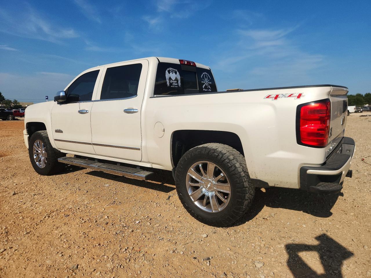 2015 CHEVROLET SILVERADO K1500 HIGH COUNTRY — снимка 2