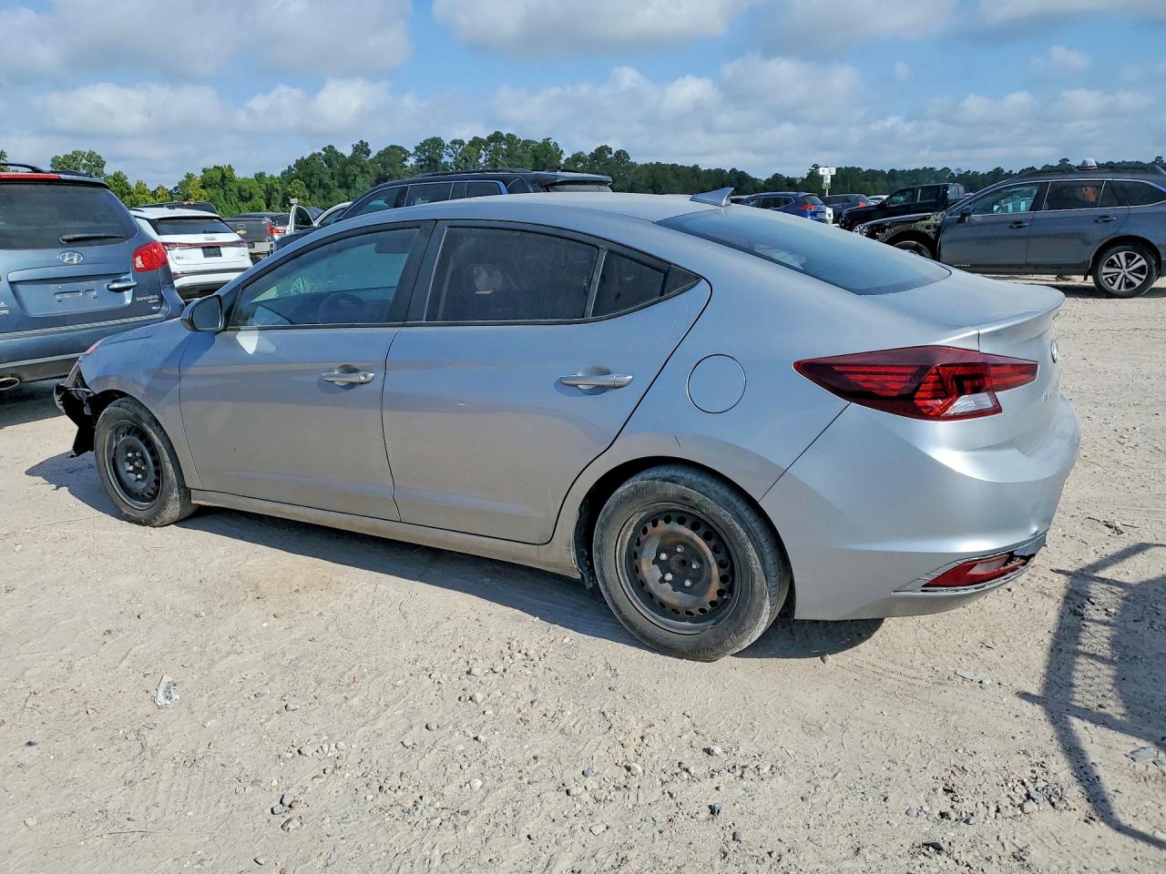 2020 HYUNDAI ELANTRA SEL — снимка 2