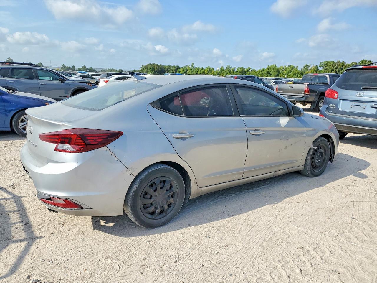 2020 HYUNDAI ELANTRA SEL — снимка 3