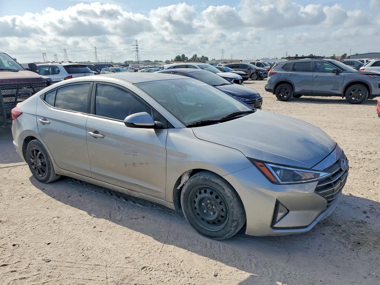 2020 HYUNDAI ELANTRA SEL — снимка 4
