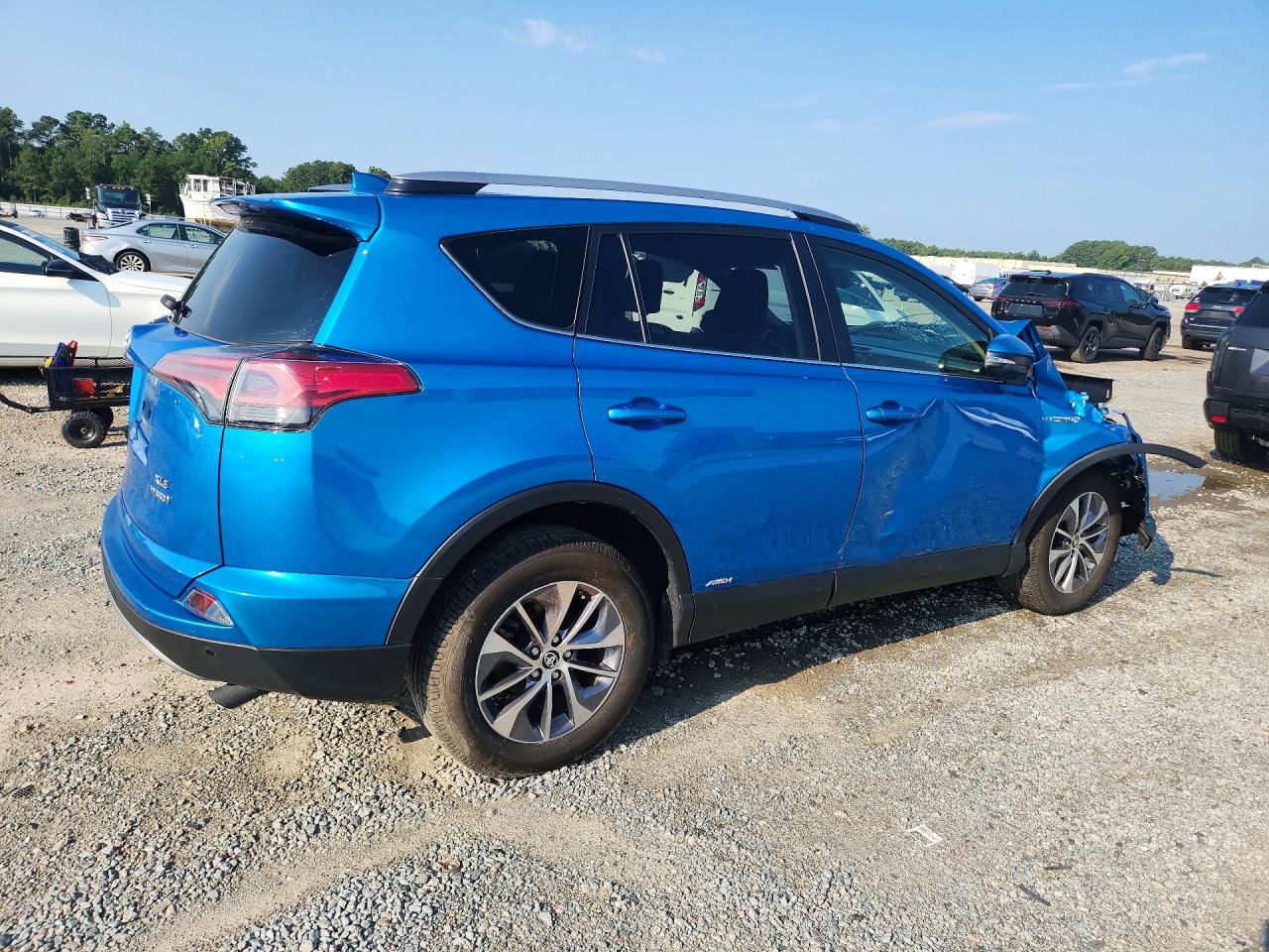 2018 TOYOTA RAV4 HYBRID XLE — снимка 3