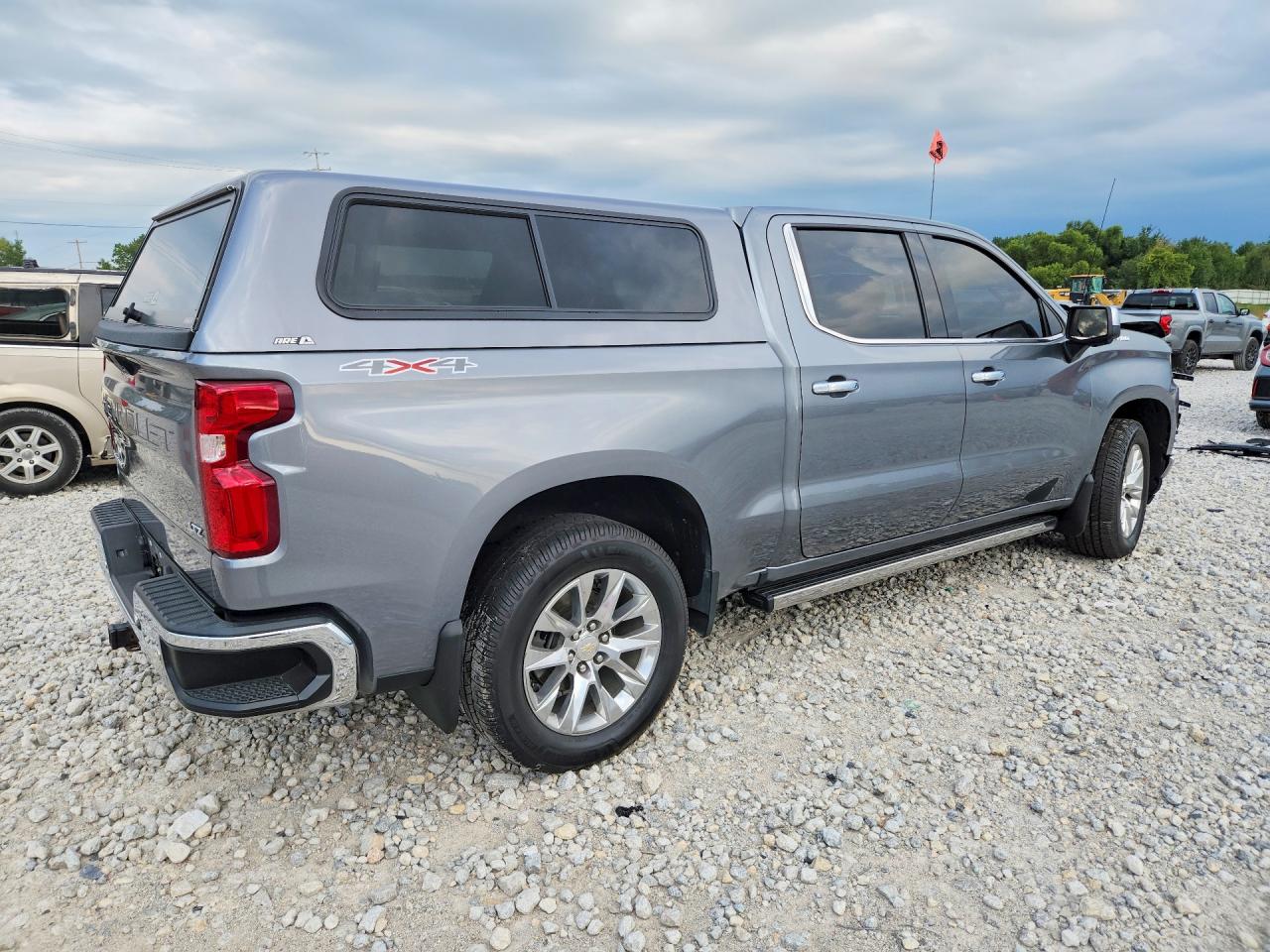 2021 CHEVROLET SILVERADO K1500 LTZ — снимка 3
