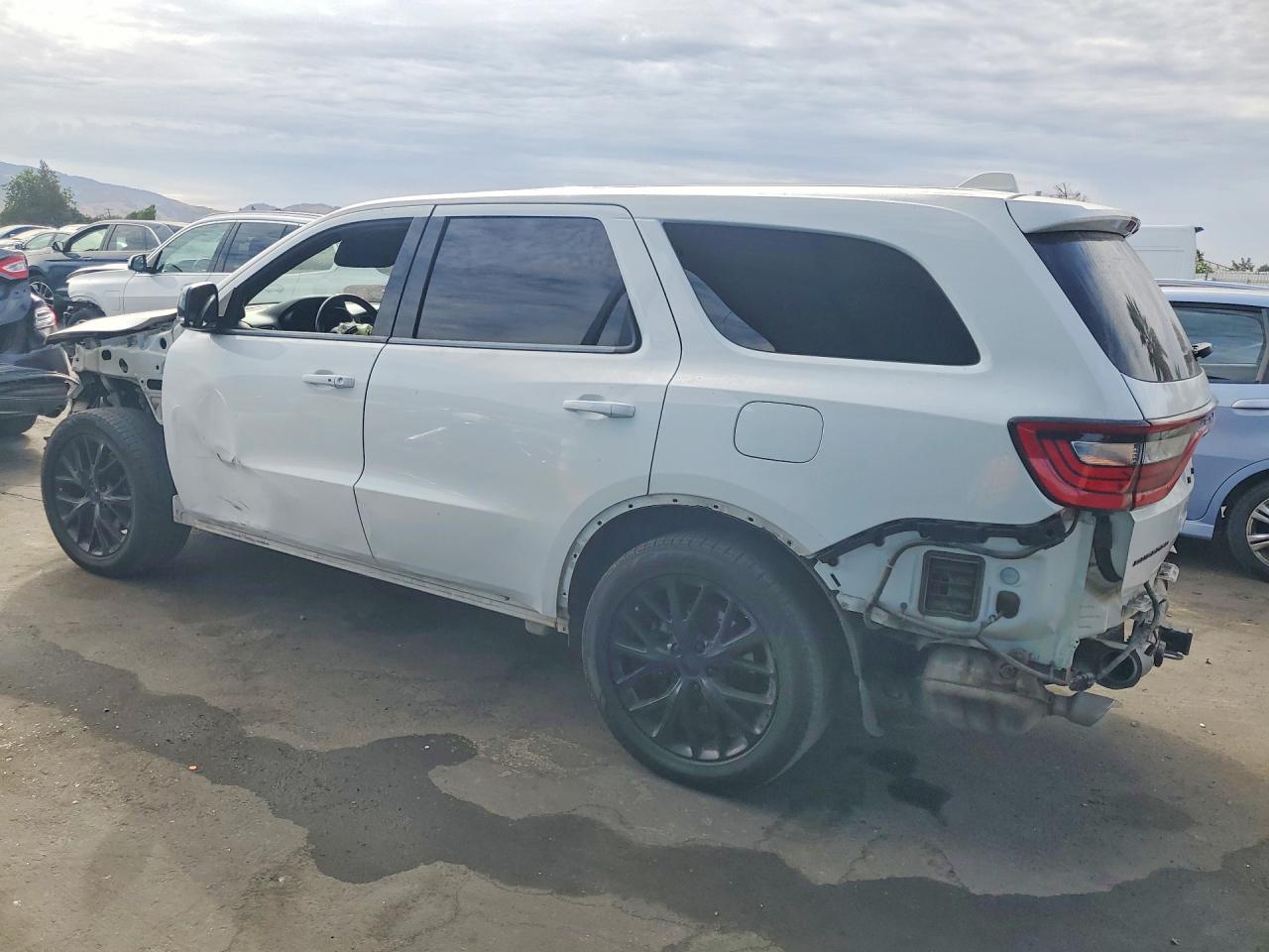 2015 DODGE DURANGO R/T — снимка 2