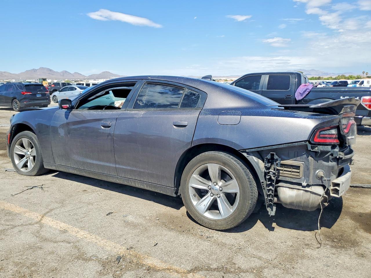 2016 DODGE CHARGER SXT — снимка 2