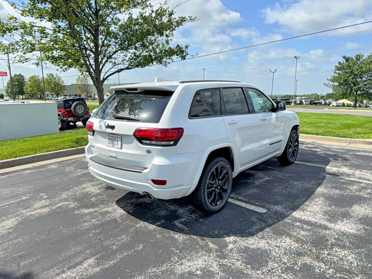 2020 JEEP GRAND CHEROKEE LAREDO — снимка 4